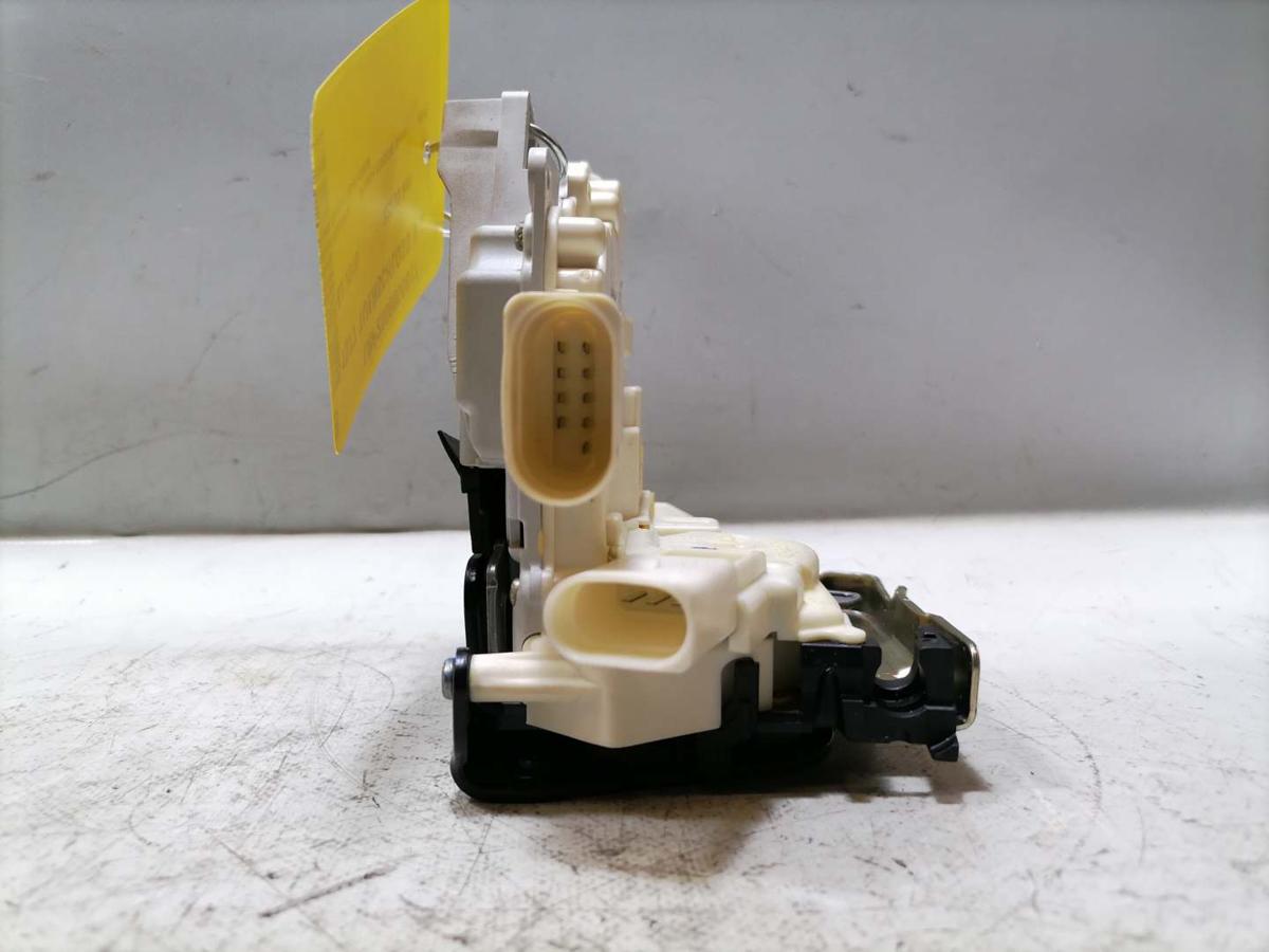 Porsche Macan original T&uuml;rschloss vorn links Bj.2015